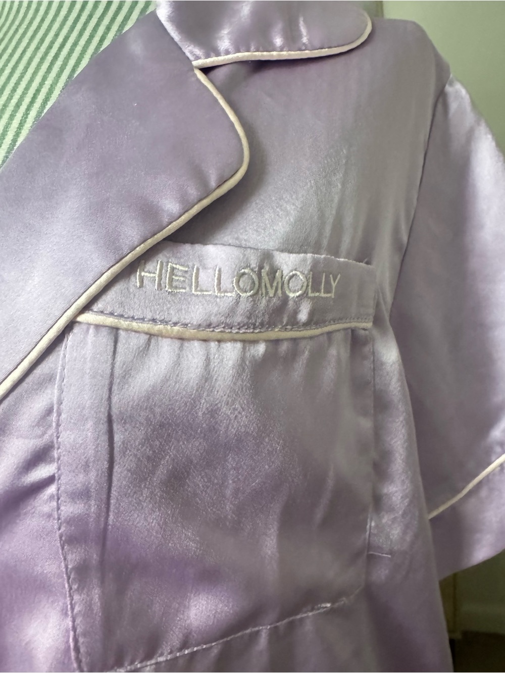 Hello Molly Lilac Satin Pajama Shirt — Size XS / US 2 - Picture 2 of 4